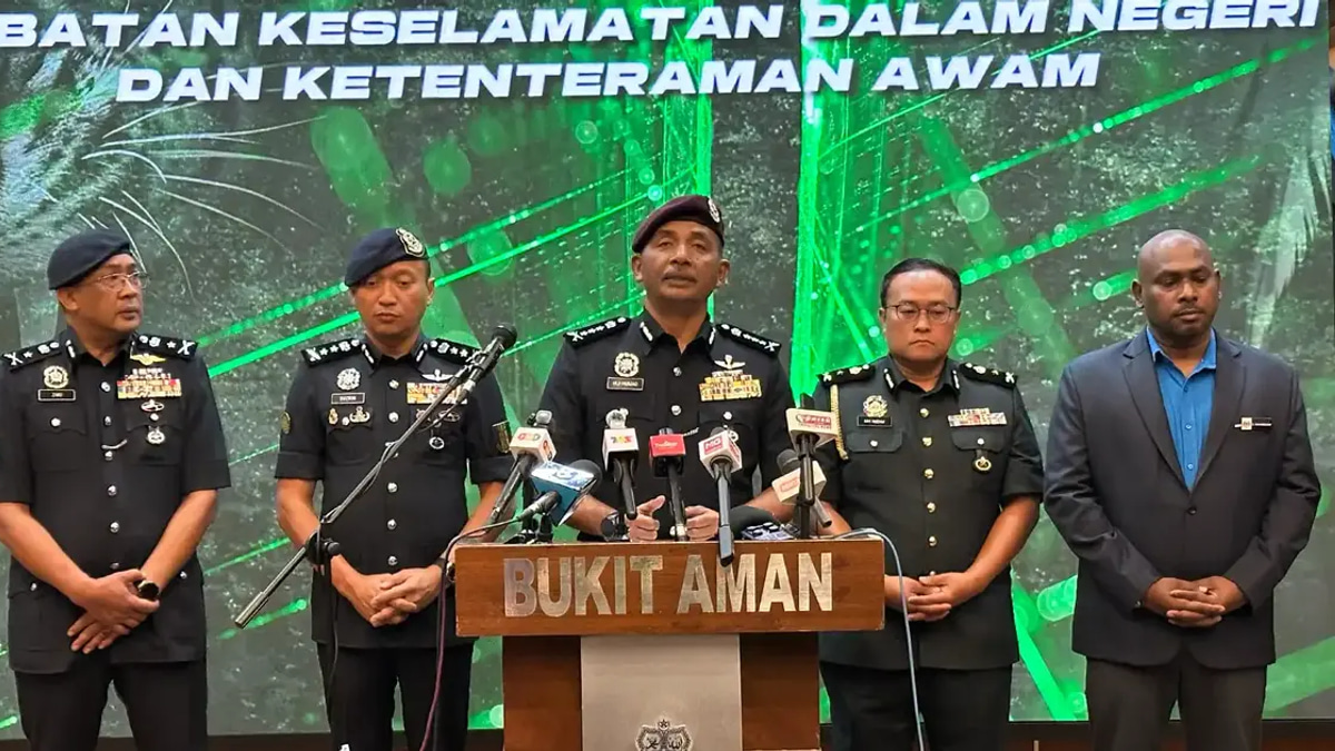 Five arrested as Malaysian authorities seize RM13 million in contraband from China