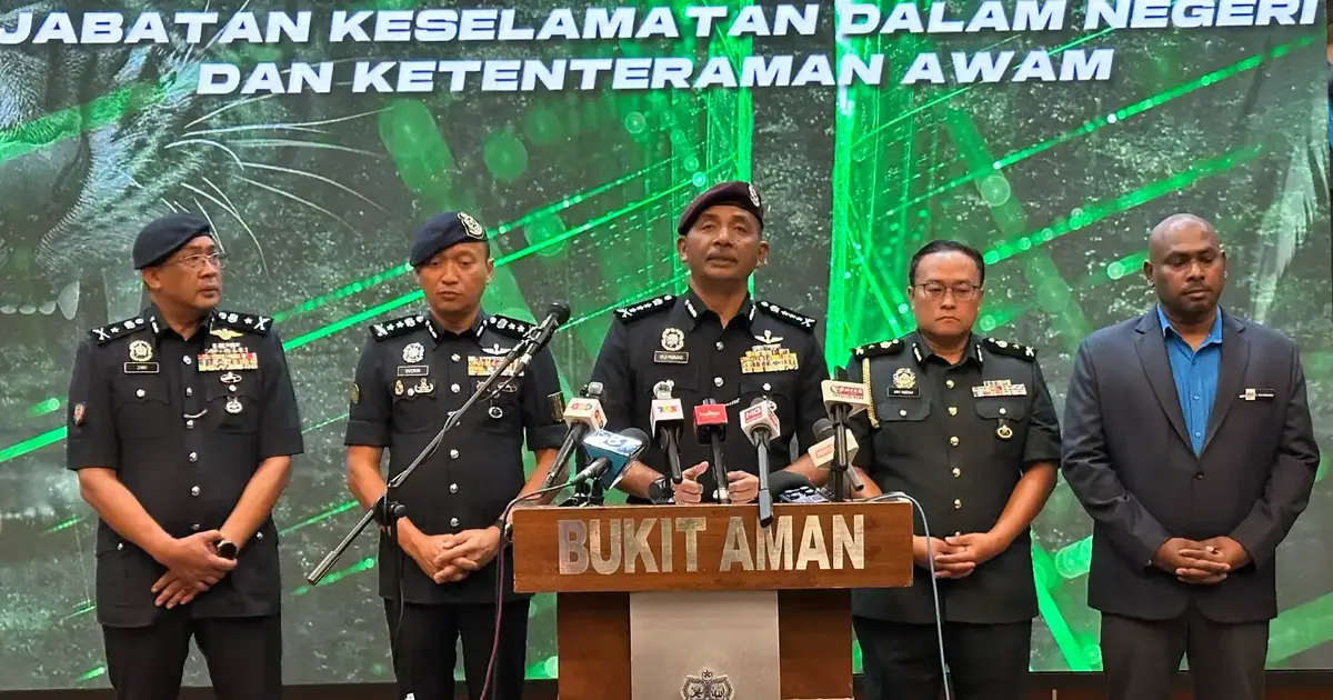 Five arrested as Malaysian authorities seize RM13 million in contraband from China