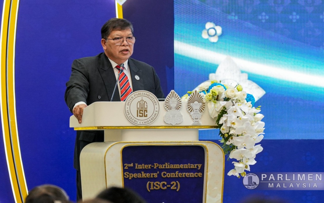 Malaysia's Parliament Speaker Calls for Urgent Climate Action, Education Reform at Regional Forum