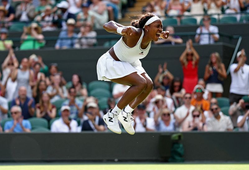 Gauff battles past Sierra in Wimbledon thriller to avoid early exit