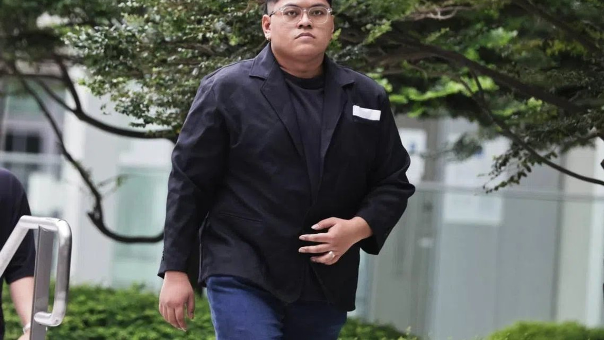 Singapore vape peddler jailed 16 months for evading HSA raid, endangering officers
