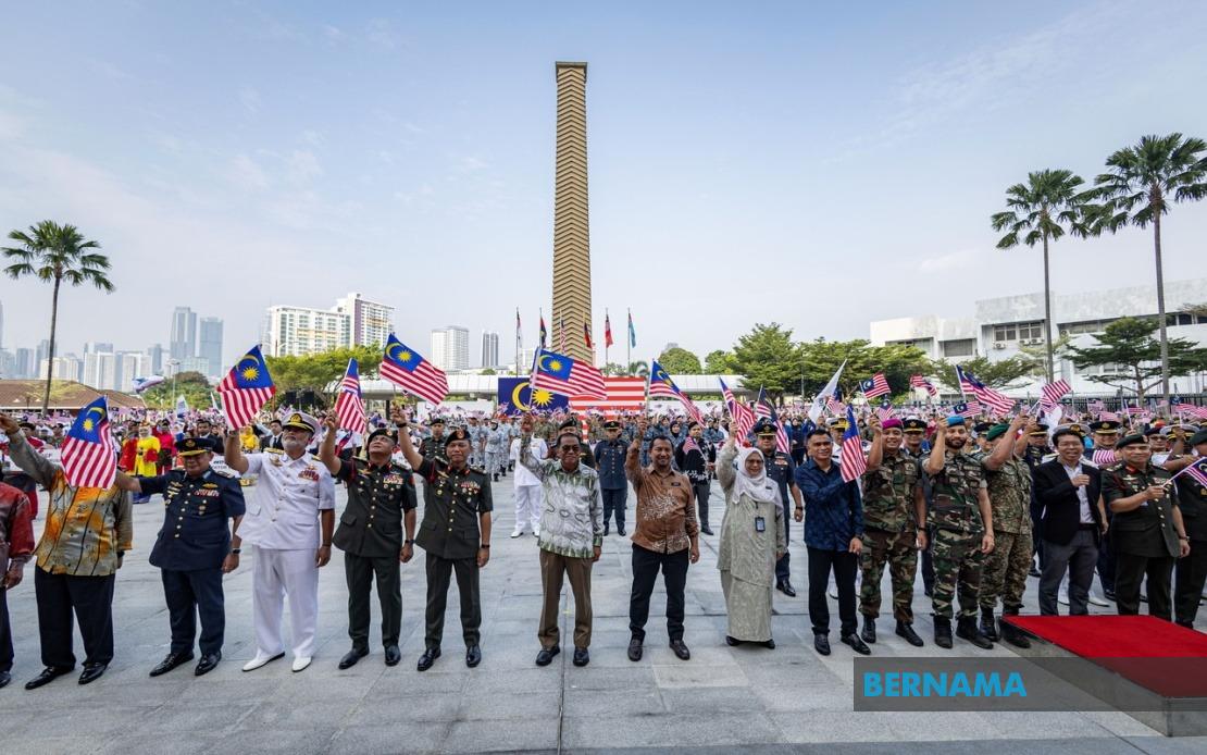 National Day Should Unite, Not Divide, Says Defence Minister
