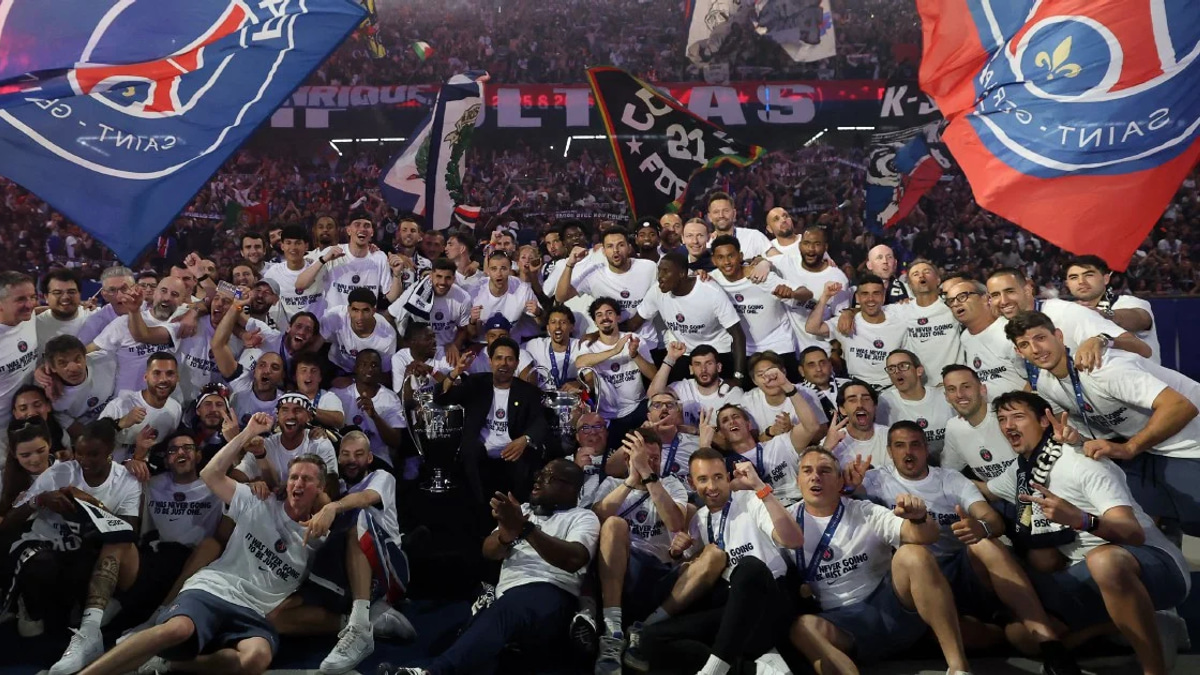Paris rolls out welcome for PSG as Champions League celebrations turn violent