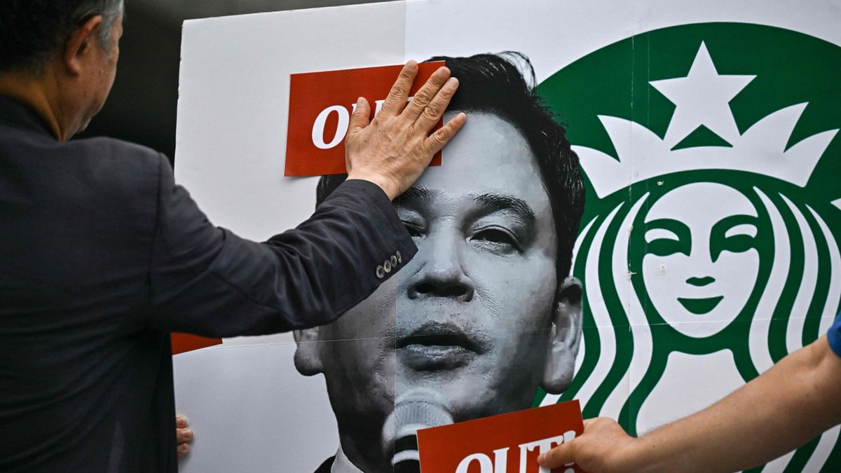 South Korean police question Shinsegae executive over Starbucks 'Tank Day' scandal