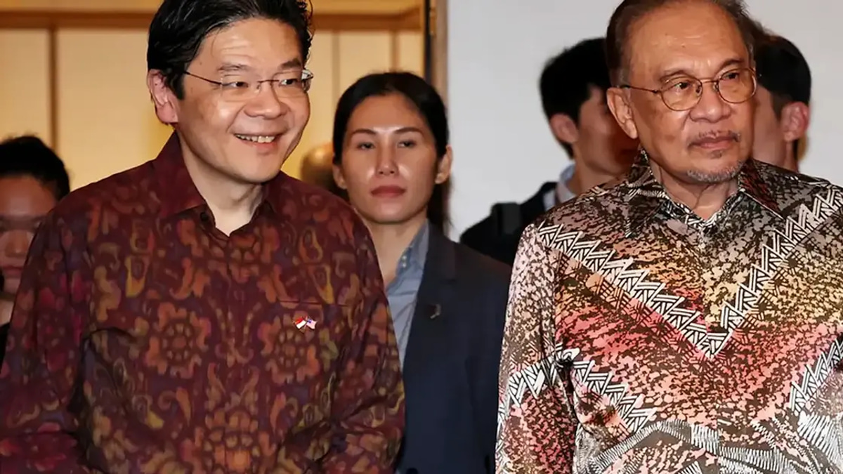 Anwar Dismisses Reports of Request to Singapore PM Over Johor Election