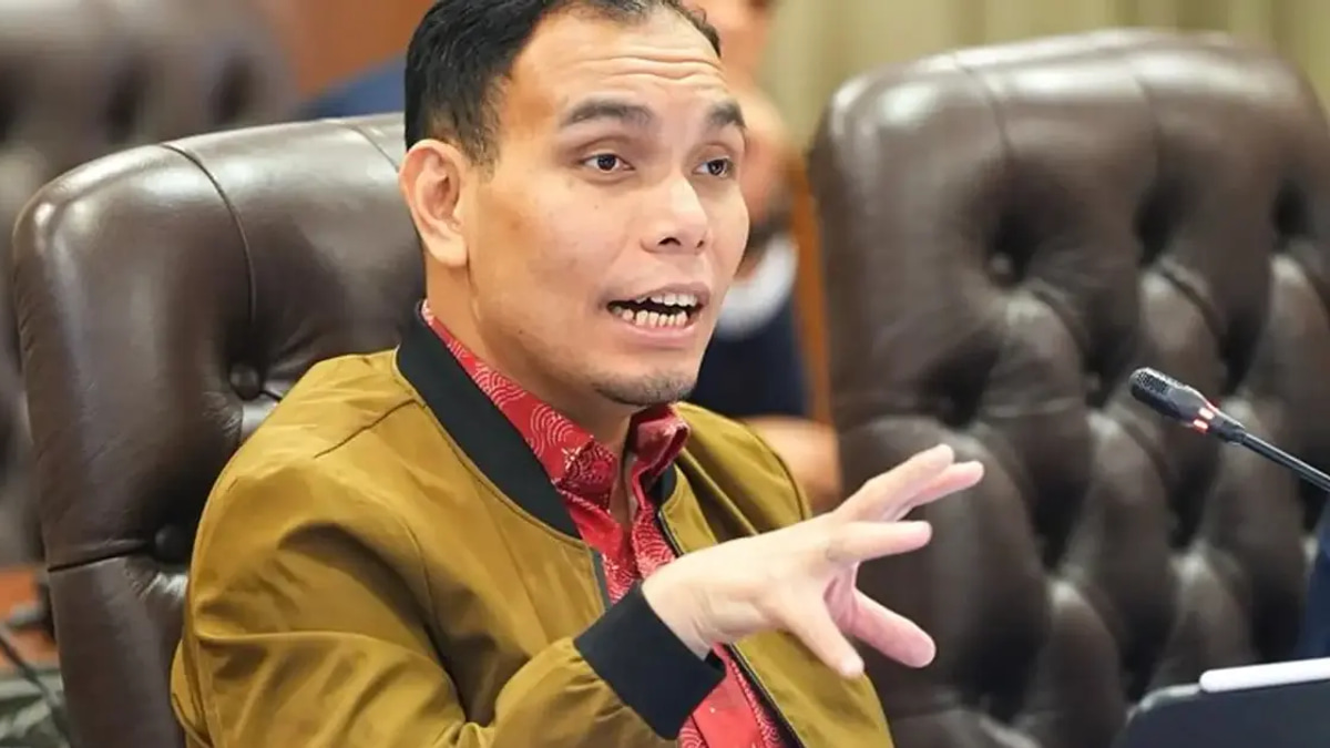 New MACC Chief's Update Suggests Azam Baki Acted Prematurely on Arm Case, MP Claims
