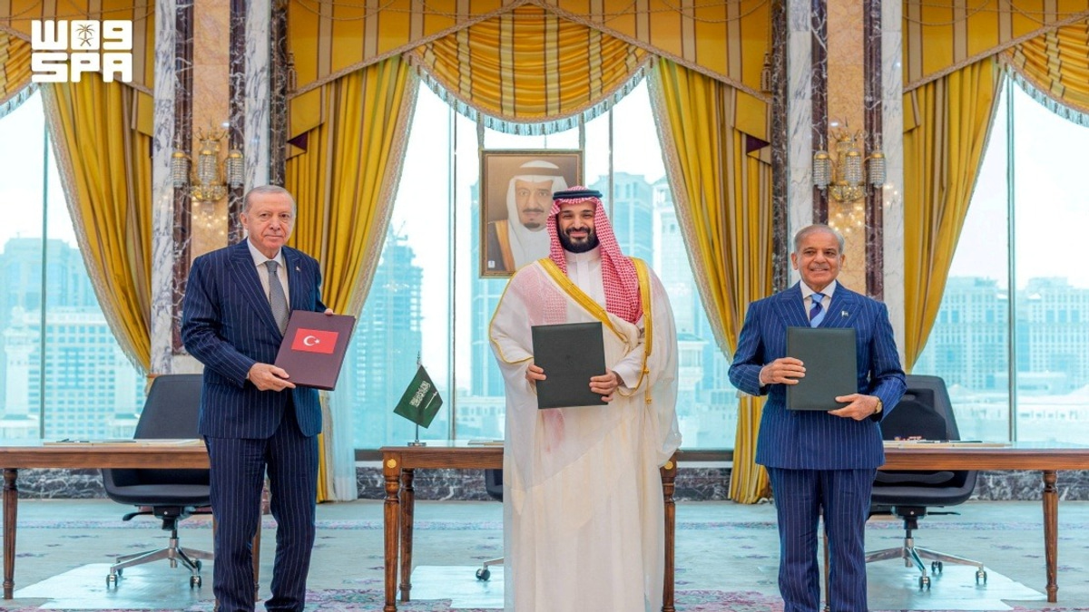 Pakistan, Saudi Arabia and Türkiye Forge Landmark Defence Pact in Makkah