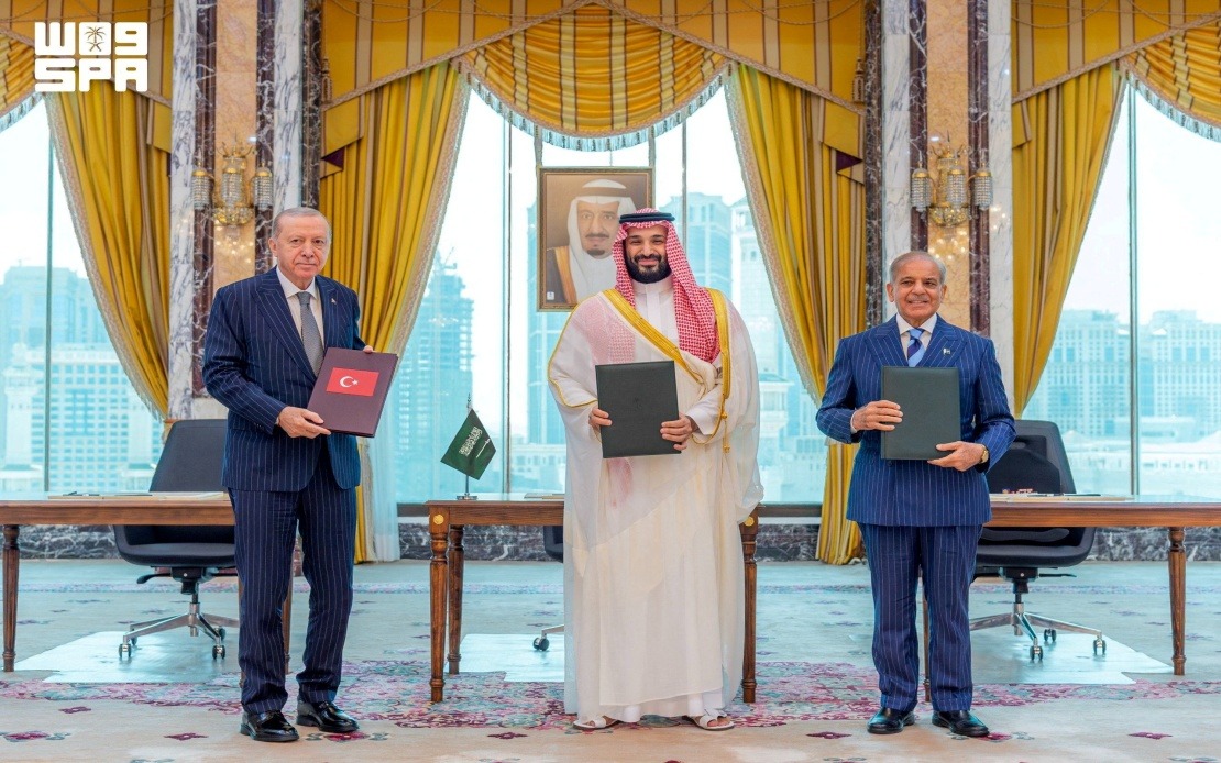 Pakistan, Saudi Arabia and Türkiye Forge Landmark Defence Pact in Makkah