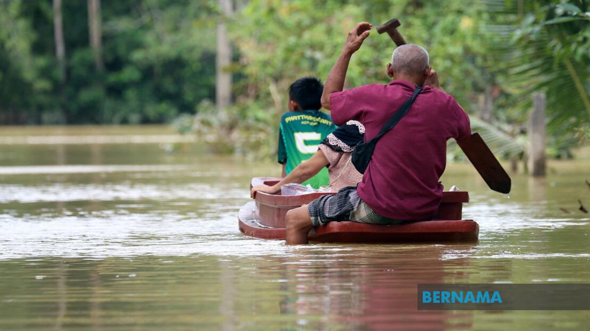 Thailand Fortifies Disaster Management as Dual Weather Threats Emerge