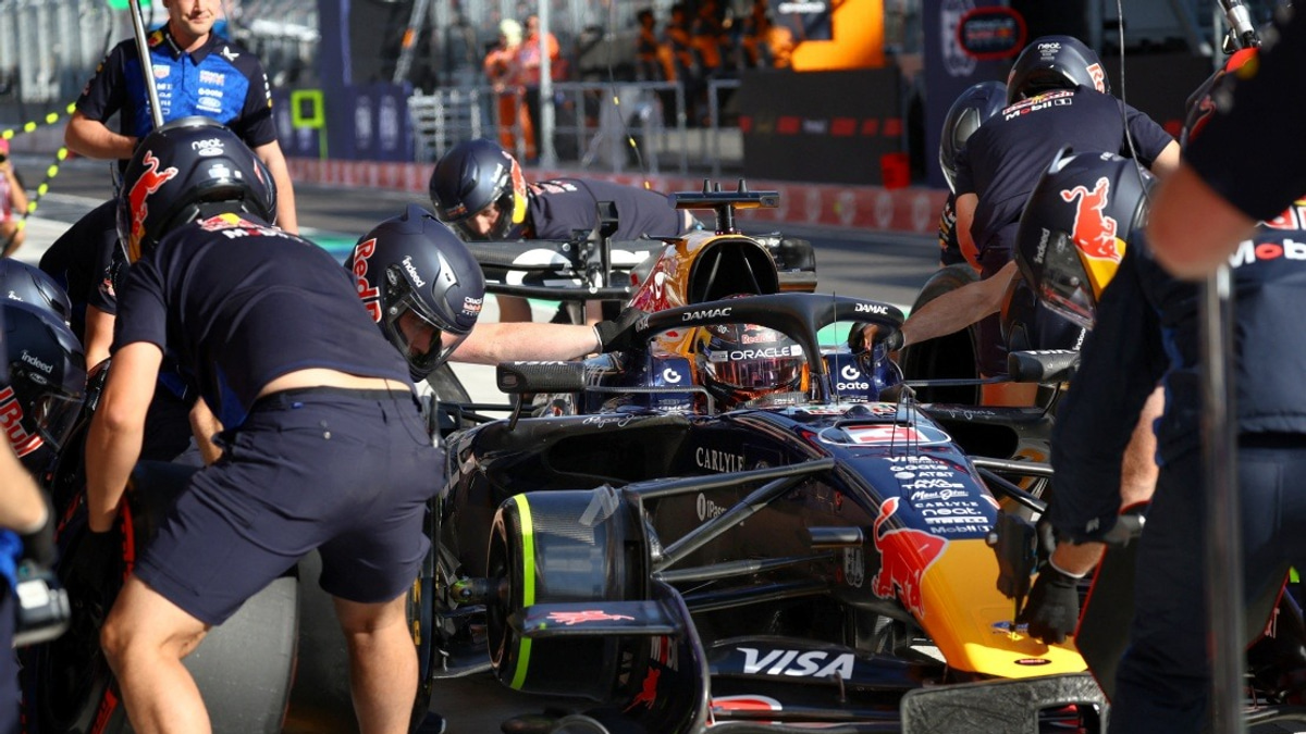Malaysia Eyes Surprise F1 Return as Anwar Promises Announcement