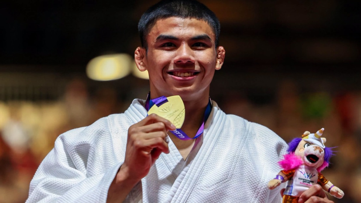 PM Anwar Celebrates Historic Judo Victory as Amir Daniel Wins Commonwealth Gold