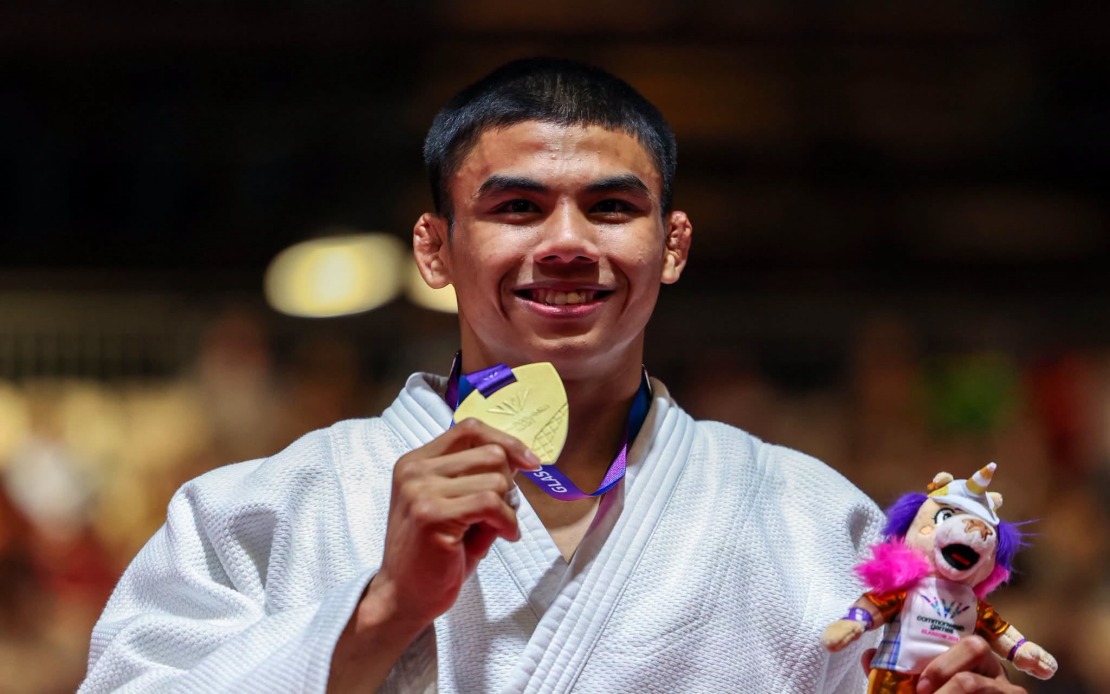PM Anwar Celebrates Historic Judo Victory as Amir Daniel Wins Commonwealth Gold