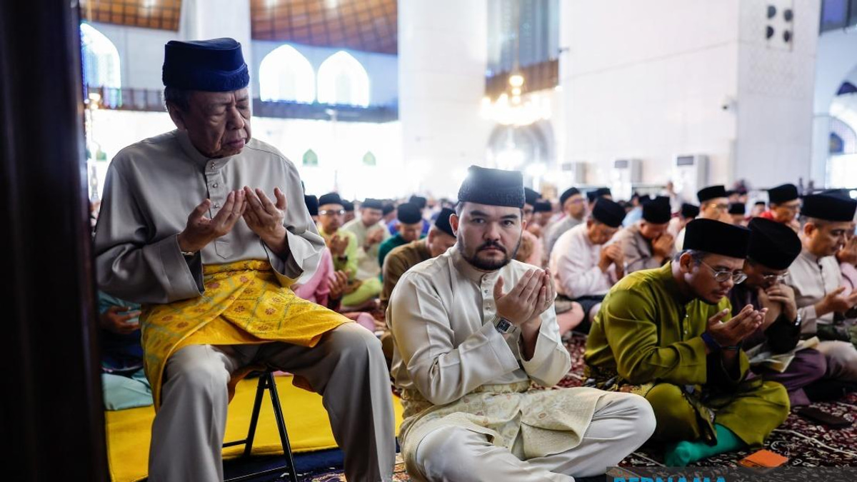 Muslims Celebrate Aidiladha With Nationwide Prayers and Sacrifices
