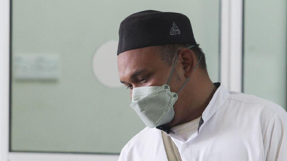 Madrasah Principal Faces Three Charges of Sexual Assault Against Minors