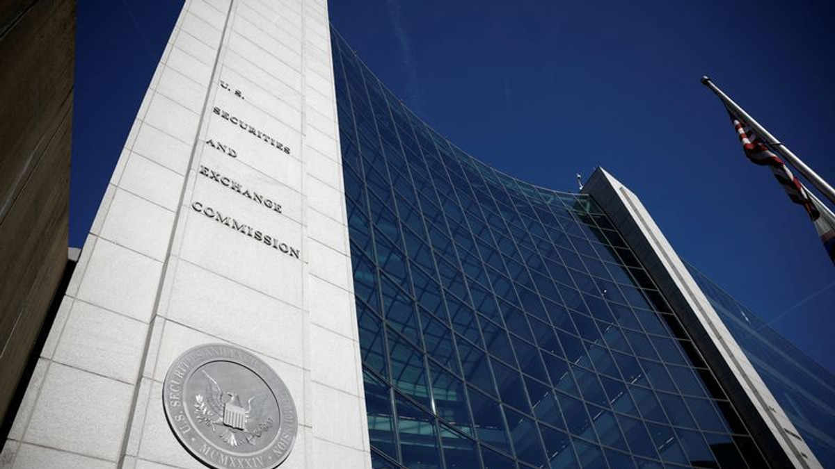 Former Bank of America Banker Charged with Insider Trading Over $18.5 Million Scheme