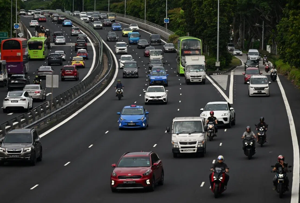 Singapore ride-hailing platforms extend driver surcharges until end of September amid fuel cost pressures