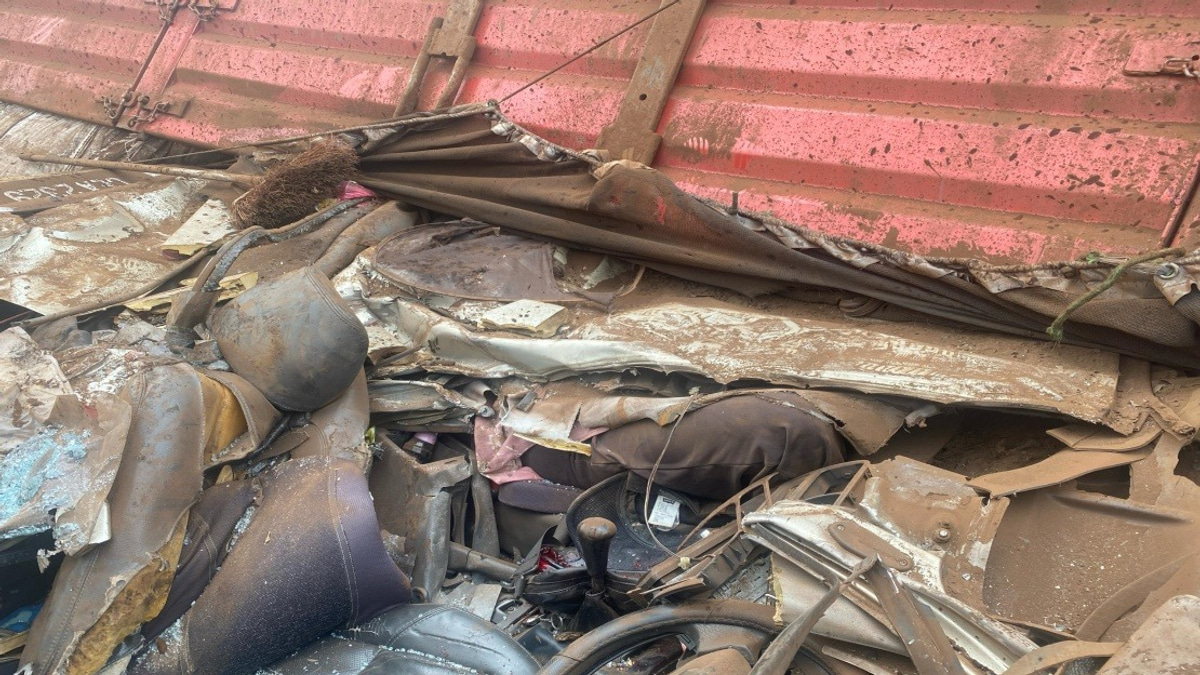 Trailer Driver in Fatal KLK Expressway Crash Has 15 Traffic Summonses