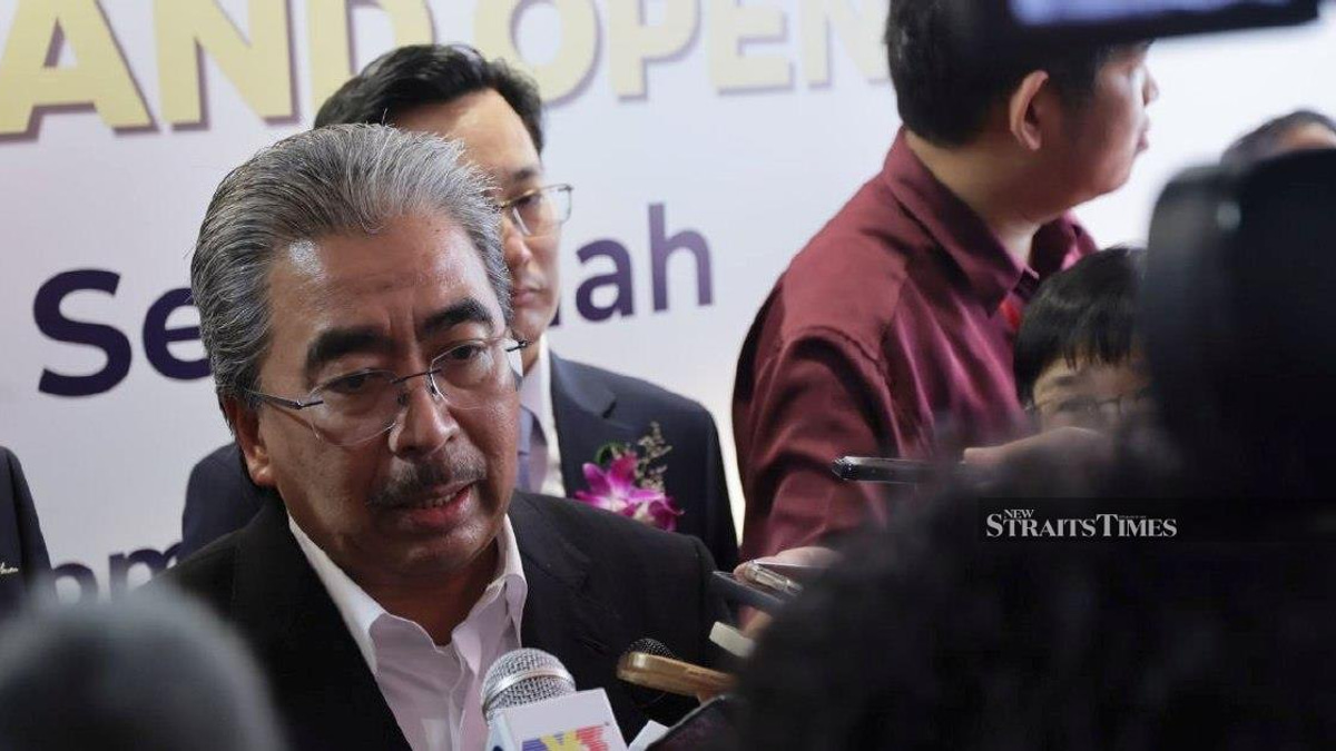 Johari Says Negri Sembilan Voters Will Be the Judge of BN's Election Pitch