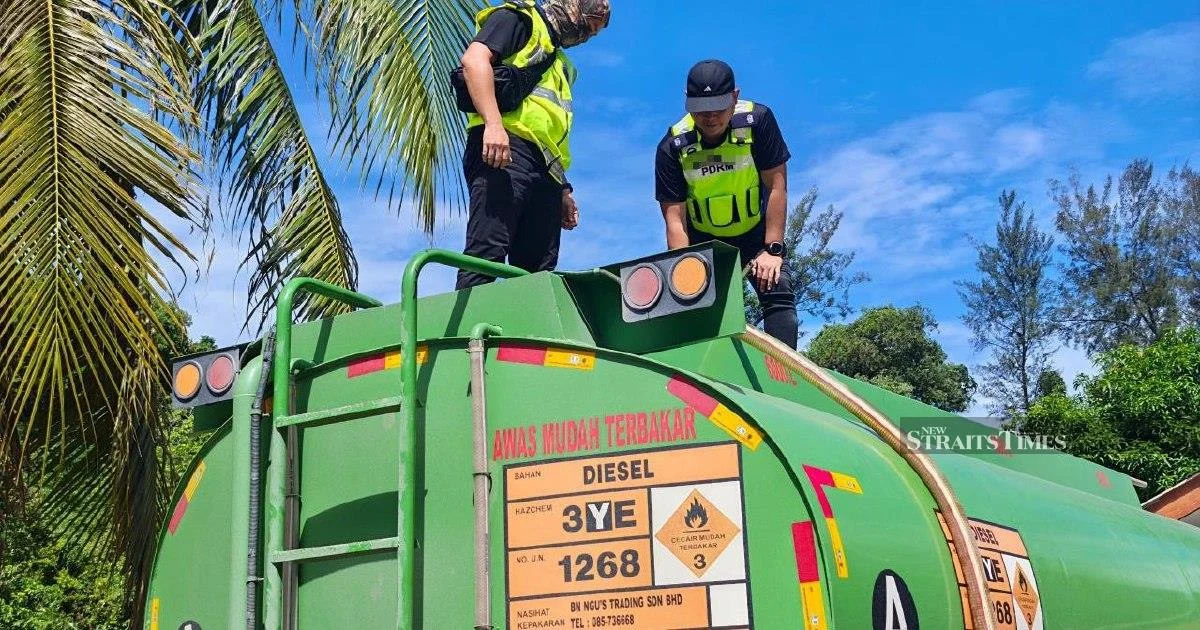 Clandestine Fuel Operation in Sarawak Yields Major Seizure and Four Arrests