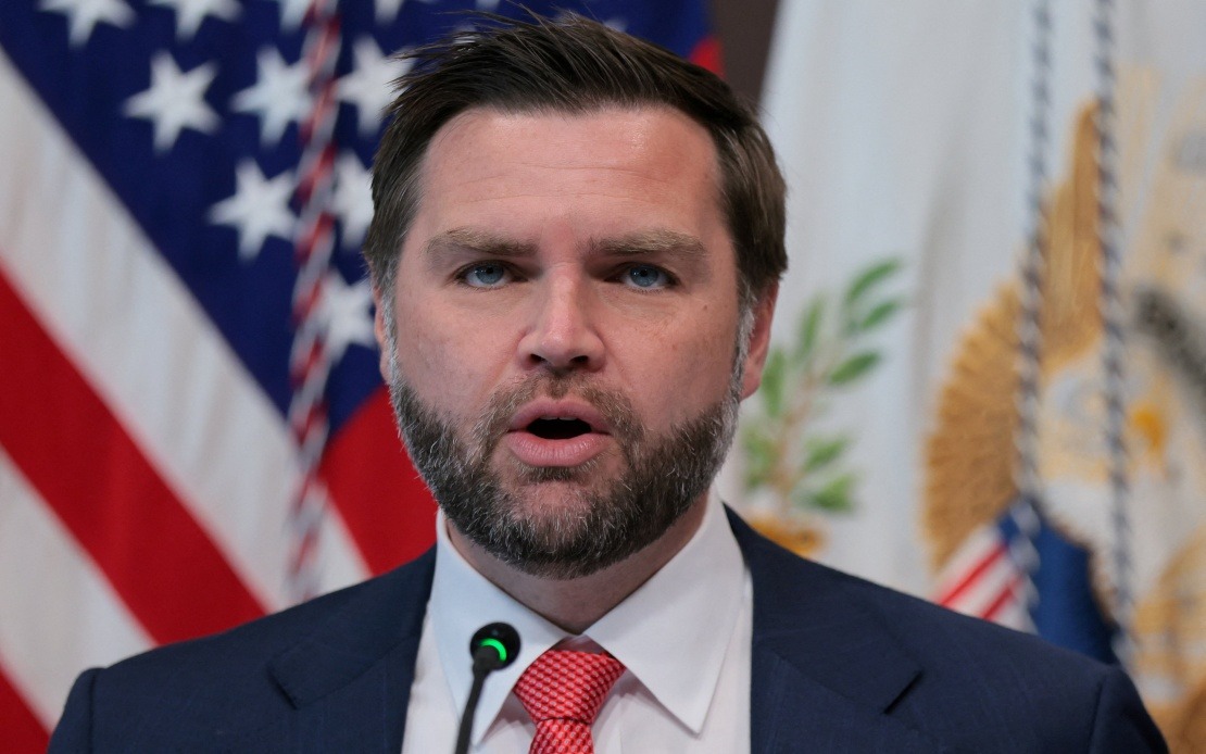 US Demands Iran Restore Gulf Oil Flow and Guarantee Safe Shipping, Says Vice President Vance