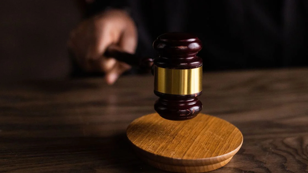 Security Guards Fined RM5,000 Each for Extorting UNHCR Cardholder