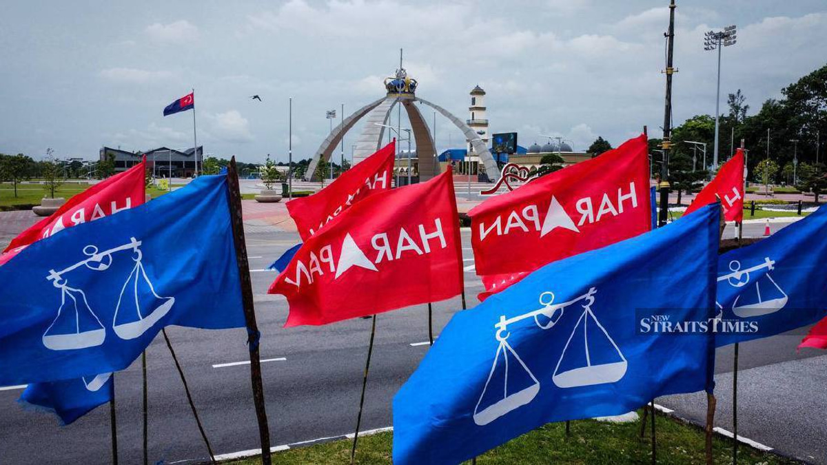Johor's High-Stakes Election: BN and PH Locked in Intense Campaign Battle