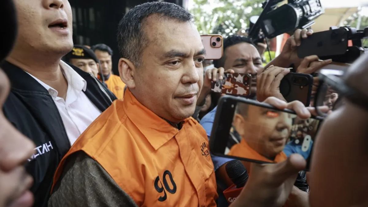 Indonesia arrests deputy immigration minister over graft allegations
