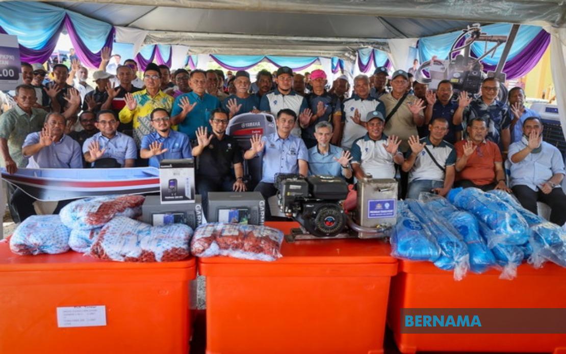 Government Invests RM10 Million in Fishermen Housing as Sector Shifts Towards Aquaculture