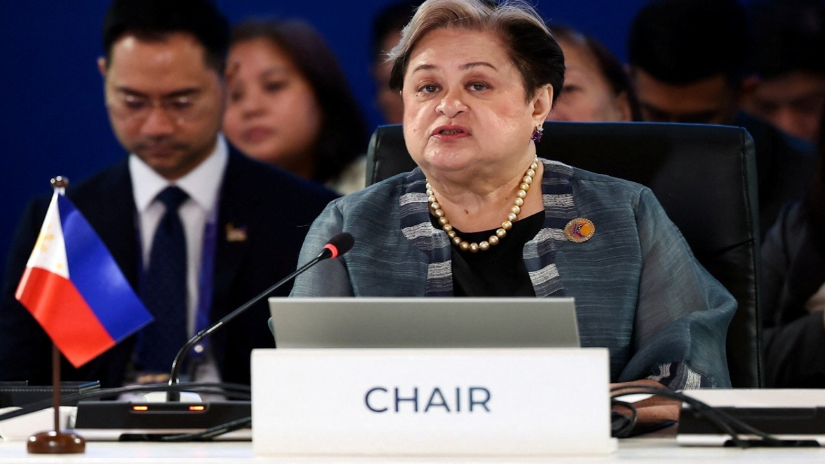 ASEAN Must Act Swiftly on Regional Crises, Says Philippines Foreign Minister