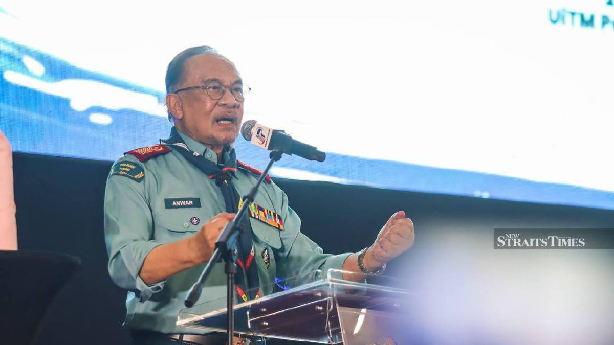 Anwar calls for sweeping repeal of colonial laws to realise Malaysia's true independence