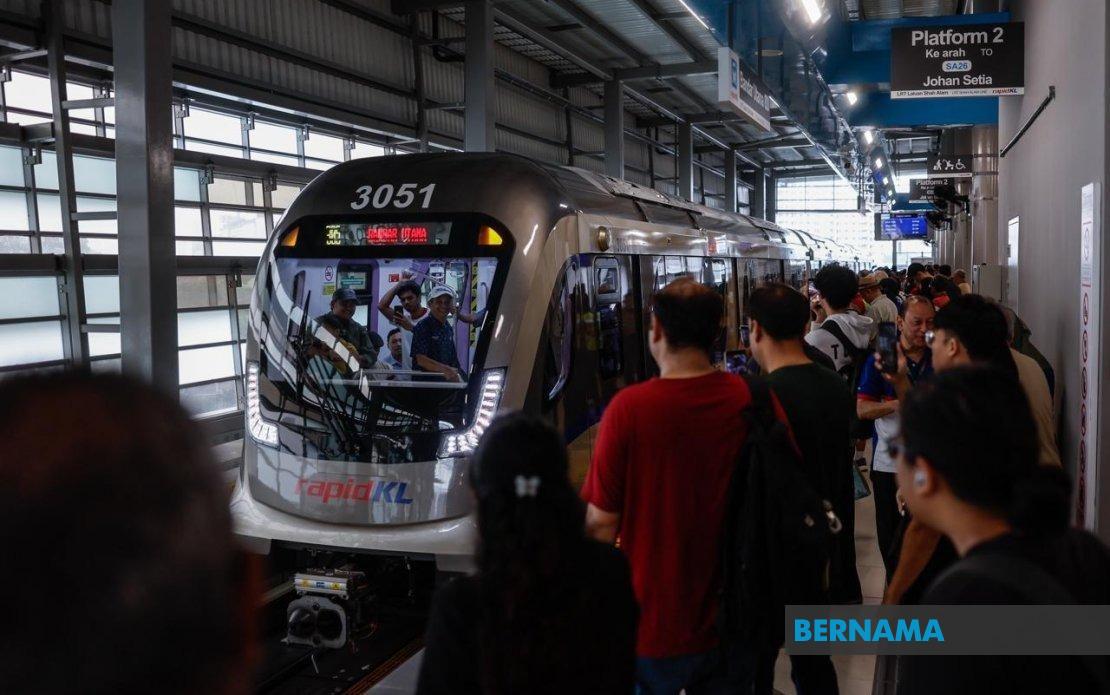 LRT3 Shah Alam Line Launches with Modest First-Day Ridership, Eyes 67,000 Daily Passengers