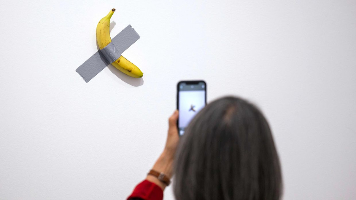 French museum files theft report after banana artwork goes missing