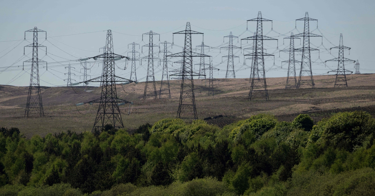 Britain's New PM Pledges Tax Cuts on Electricity to Tackle Cost-of-Living Crisis