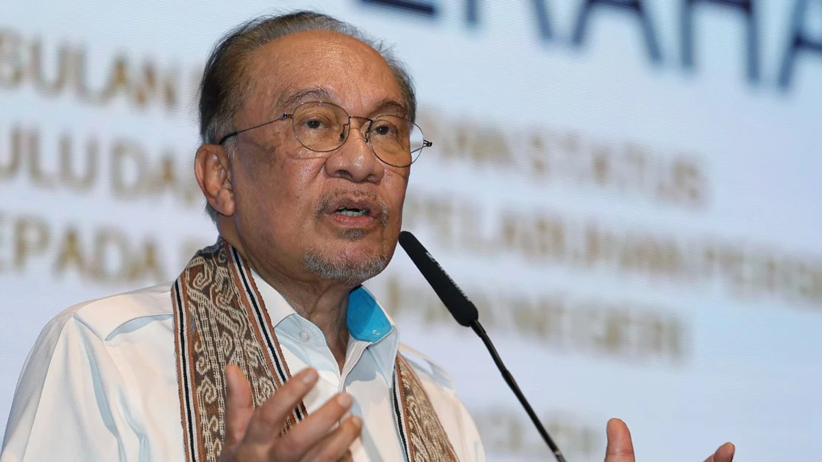 Petronas-Petros talks advancing constructively, PM Anwar reports