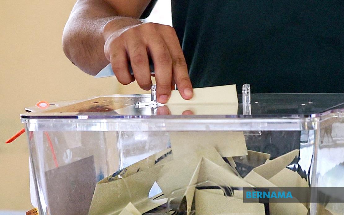 A Minute Too Late: Johor Voter's 120km Journey Ends in Disenfranchisement