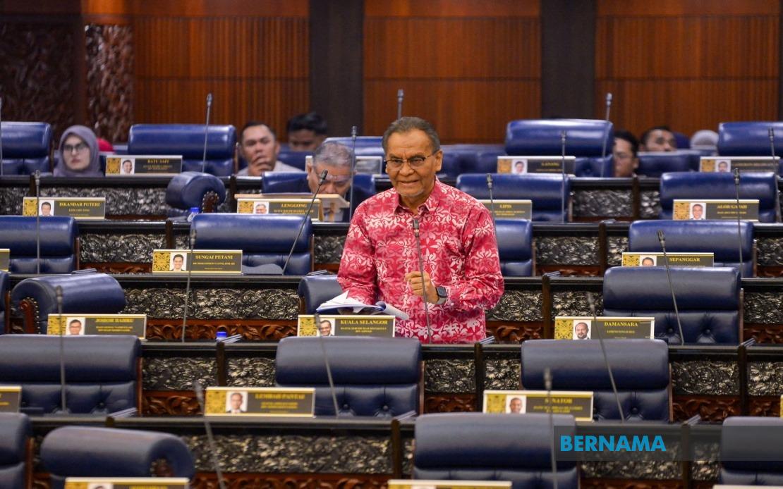 RM500 Million Health Ministry Budget Cut Is Technical Adjustment, Not Service Reduction: Dzulkefly