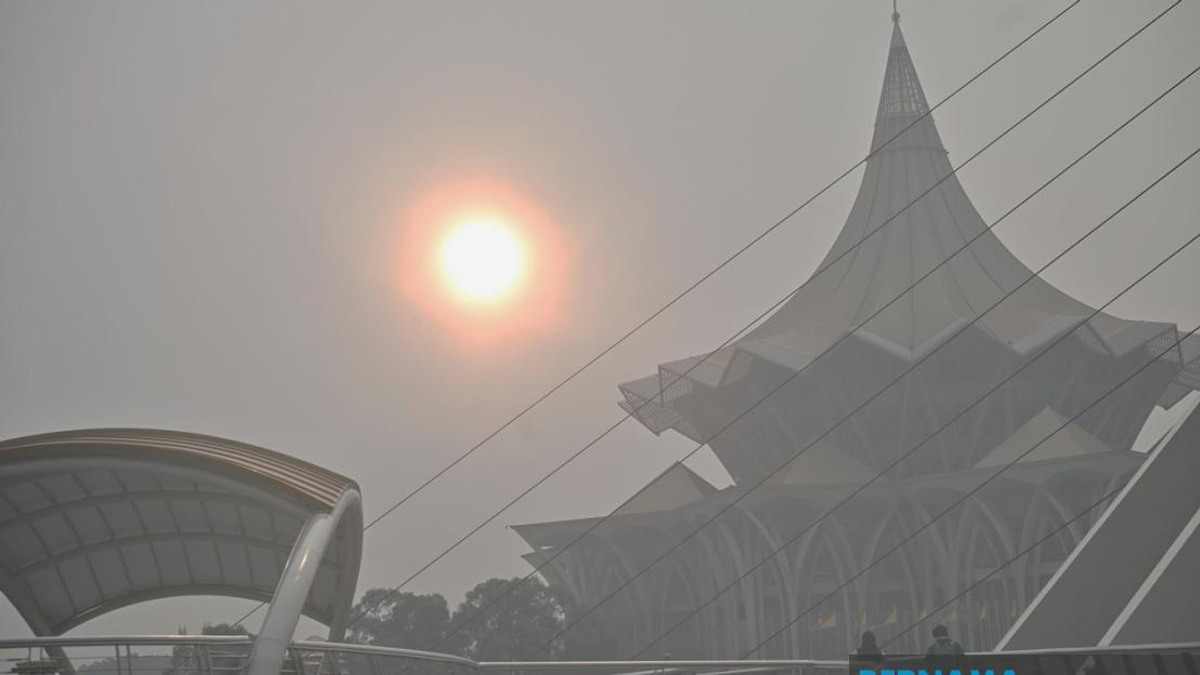 Sarawak Shuts 591 Schools as Extreme Heat and Drought Trigger Health Alert
