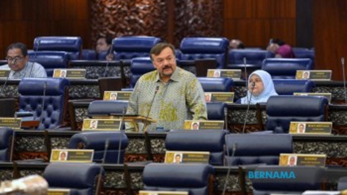 Government Channels Over RM500 Million in Micro-Financing to 30,000 Entrepreneurs in Seven Weeks