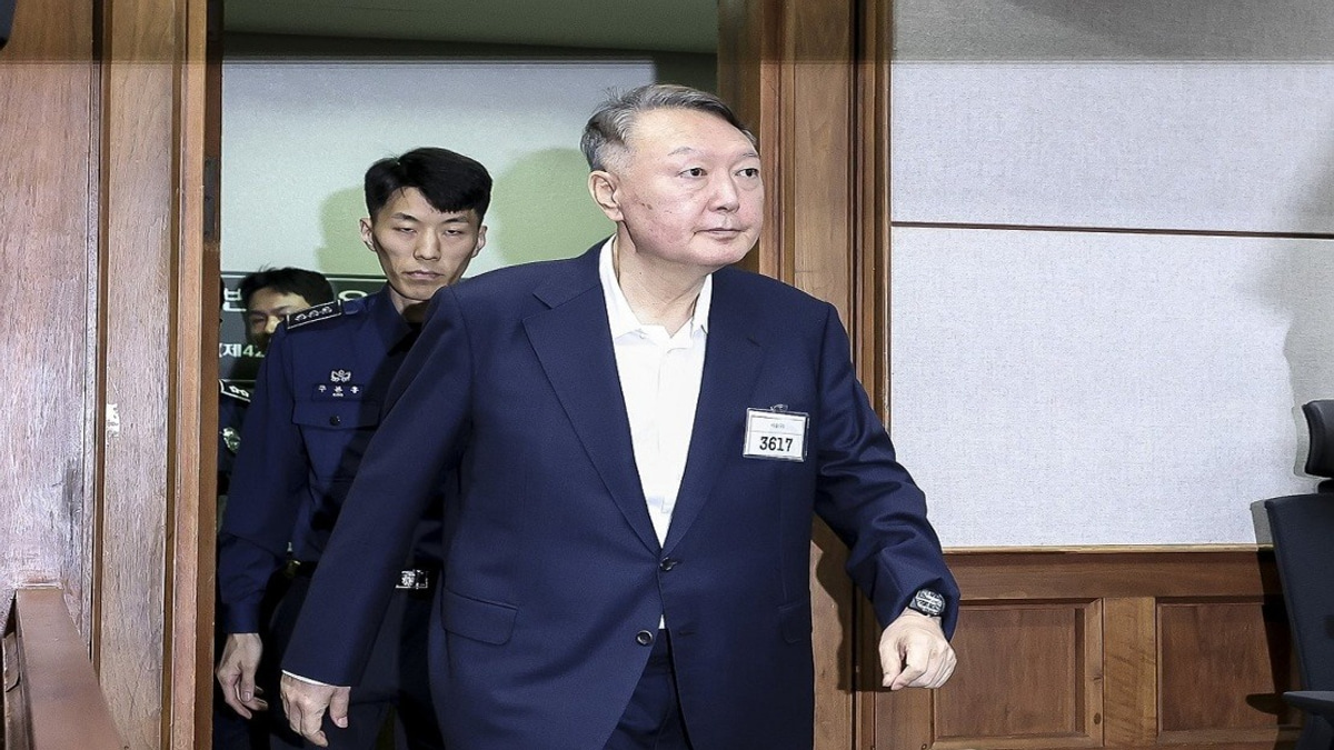 South Korea's Top Court To Broadcast Live Verdict In Yoon's Obstruction Trial
