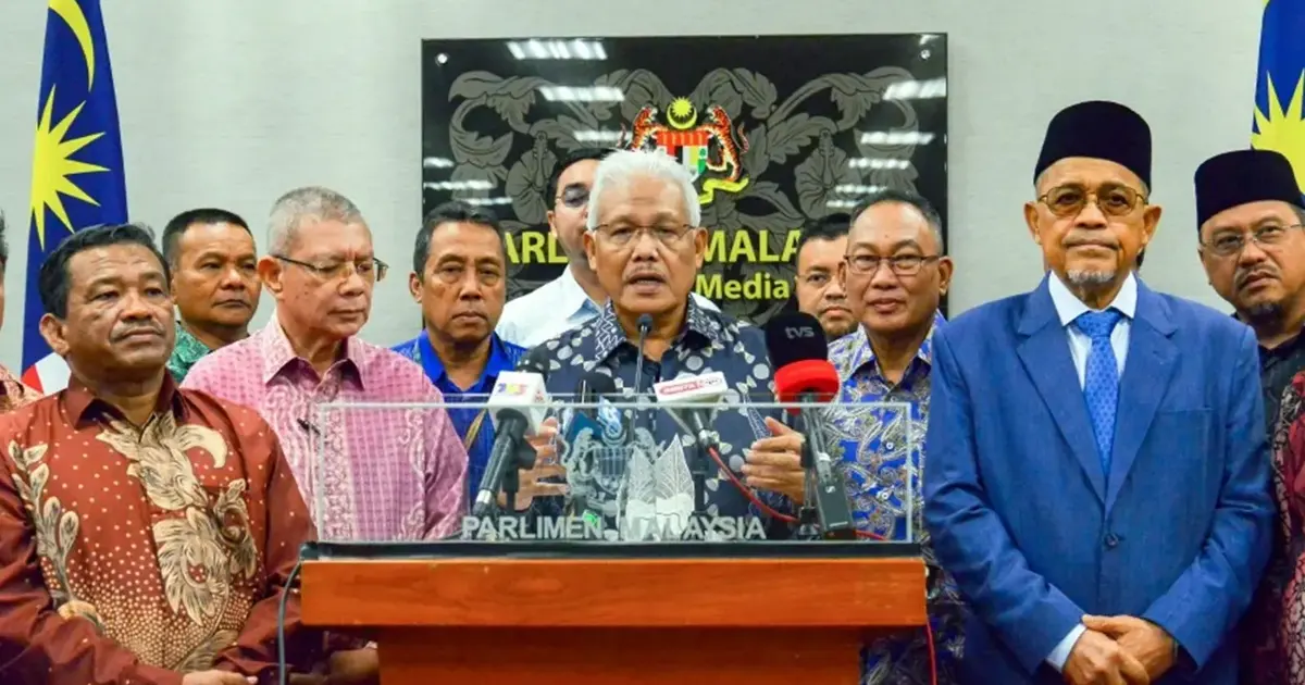 Opposition Demands Clarity on Azam's Role at Anti-Crime Centre Amid Investigations