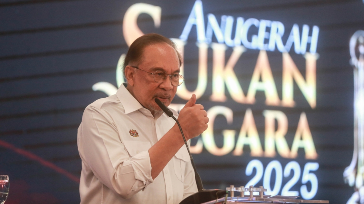 Government Maintains Full Sports Funding as Athletes' Welfare Remains Priority, Says Anwar
