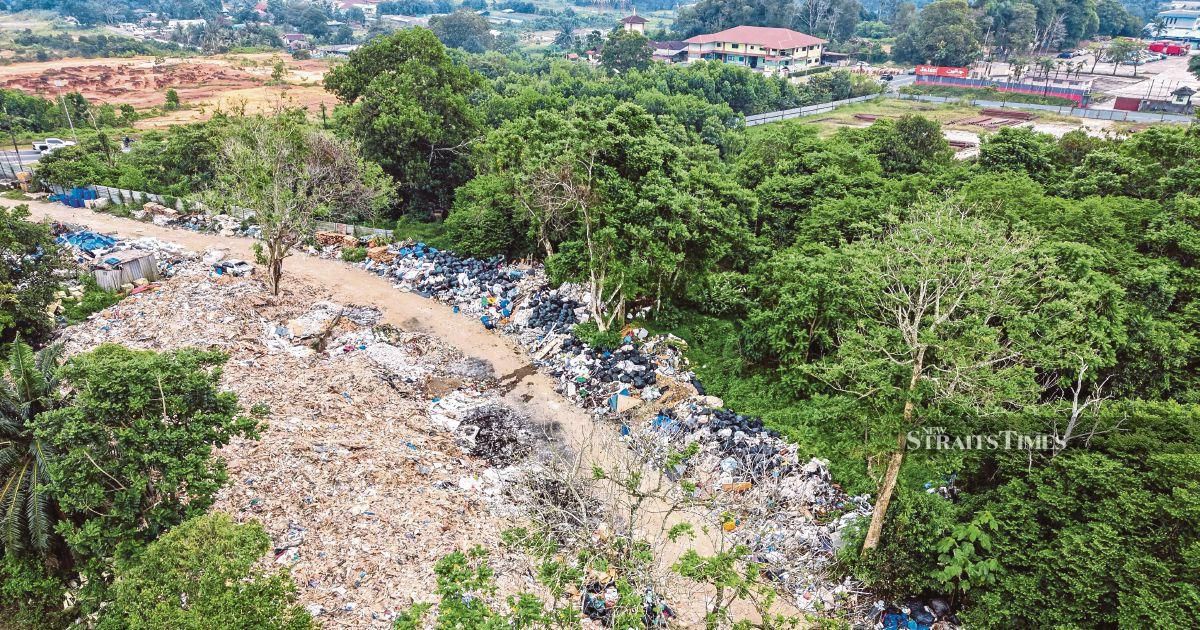 Johor to probe alleged Singapore construction waste dumping in Pontian district