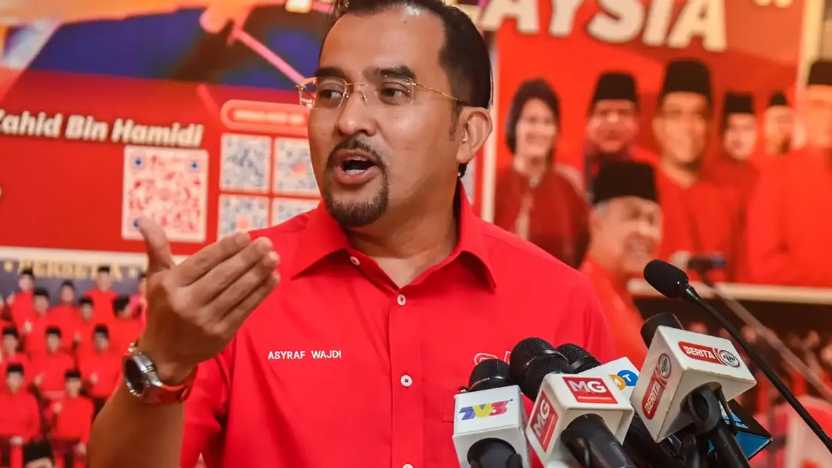 Umno delays delegates' meetings until July amid Johor state election push