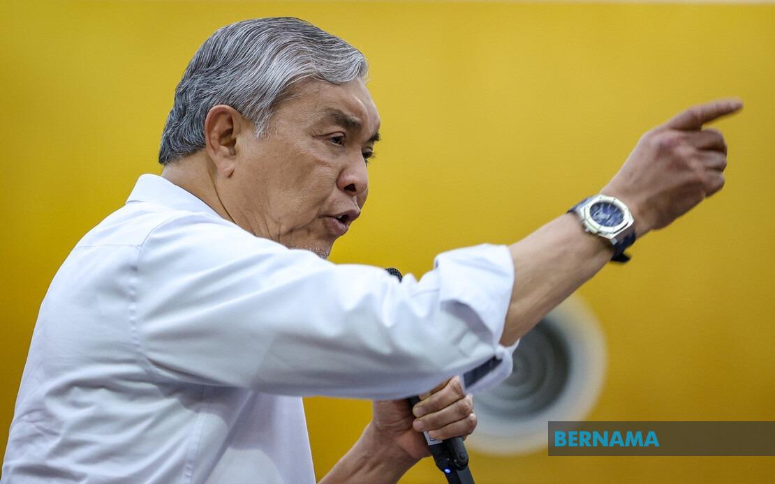 Ahmad Zahid Proposes Leadership Training for Student Councils to Build Political Awareness