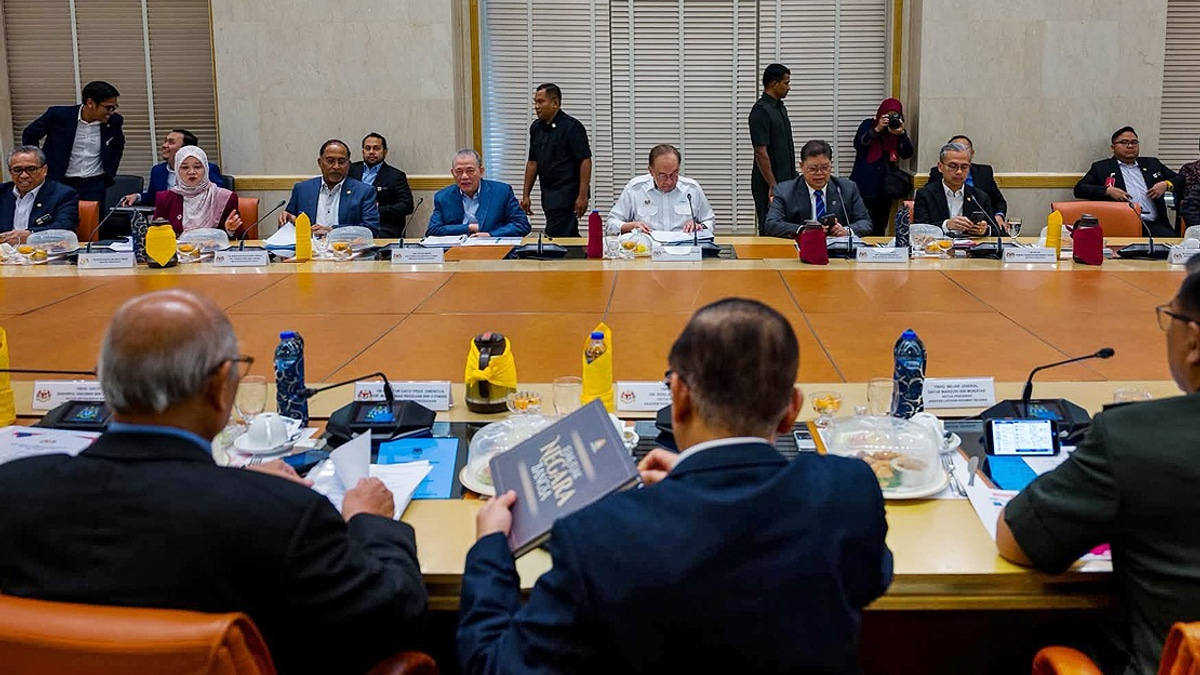 Nationhood Values Essential for Malaysia's Progress, Says PM Anwar