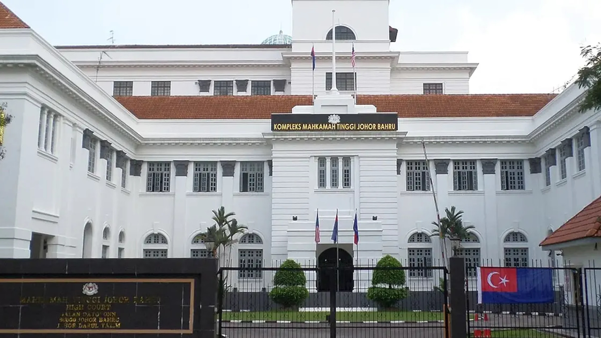 High Court Overturns Industrial Court Decision in Executive Dismissal Case