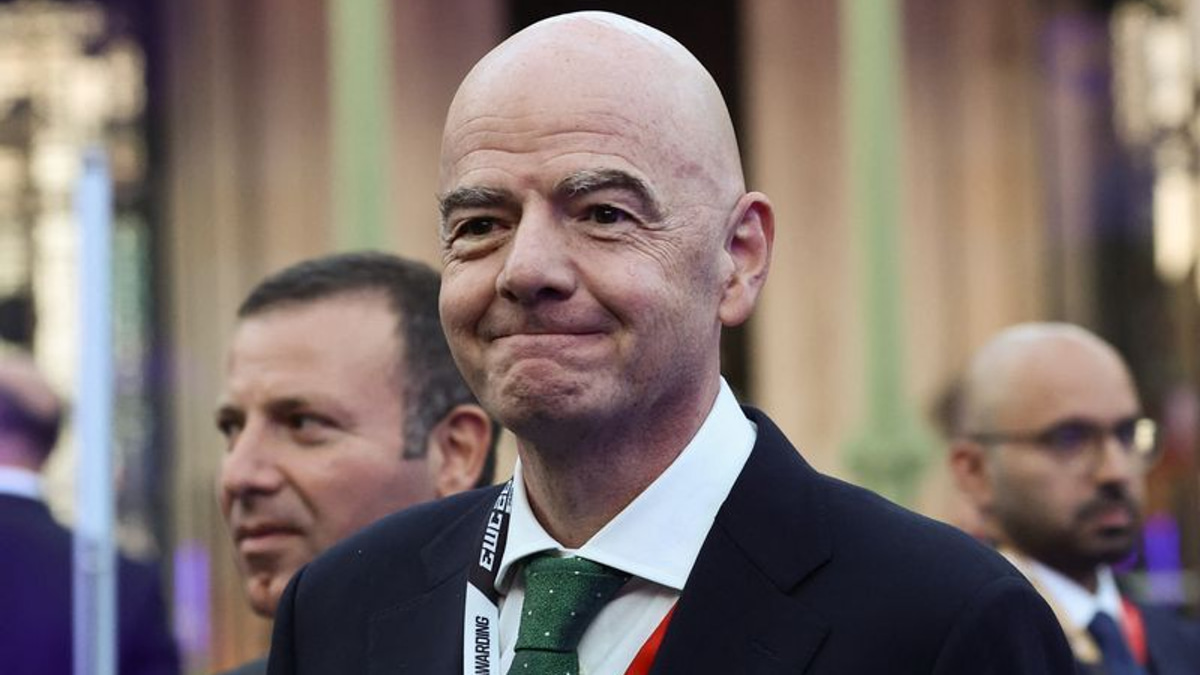 World Cup Winners and FIFA Legends Demand Leadership Change, Citing Power-Blinded Governance