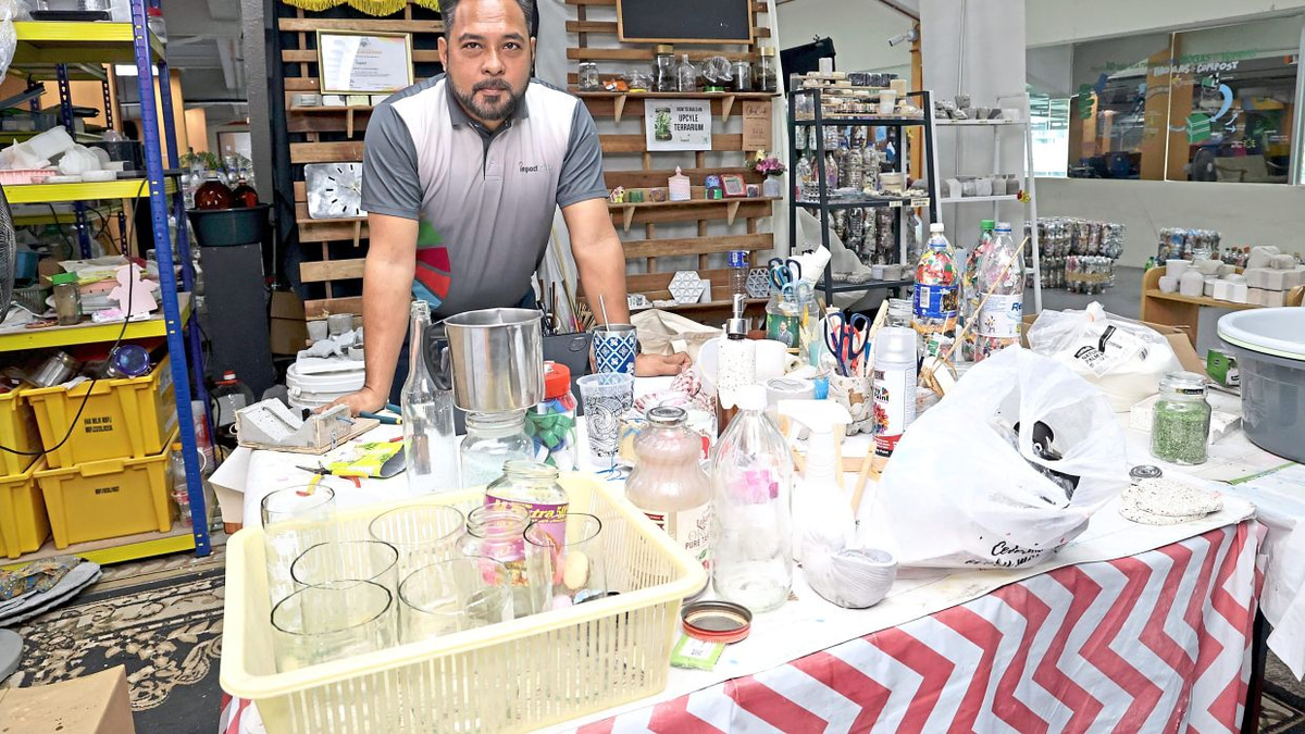 From Discarded Bottles to Community Empowerment: How One Malaysian Social Enterprise is Transforming Glass Waste