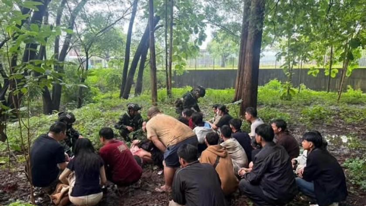 Twenty Myanmar nationals held after unauthorised entry into Thailand's Mae Sot
