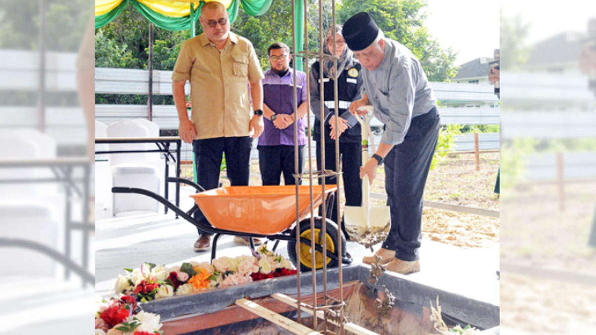 Brunei foundation-laying ceremony marks start of five assistance houses for disadvantaged families